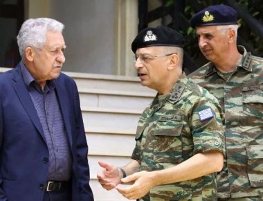 Επίσκεψη του ΑΝΥΕΘΑ Φώτη Κουβέλη στο 691 Βιομηχανικό Εργοστάσιο Βάσης (φωτο)